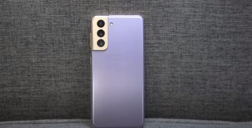 Samsung Galaxy S21 and S21 Ultra Review | Too many trade-offs? Samsung Galaxy S21 and S21 Ultra Review | Too many trade-offs?