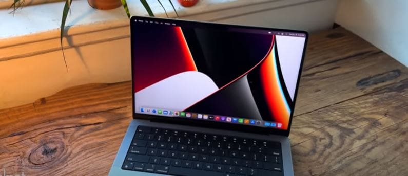 MacBook Pro with M1 Max and M1 Pro: The Pro-est MacBook yet! MacBook Pro with M1 Max and M1 Pro: The Pro-est MacBook yet!